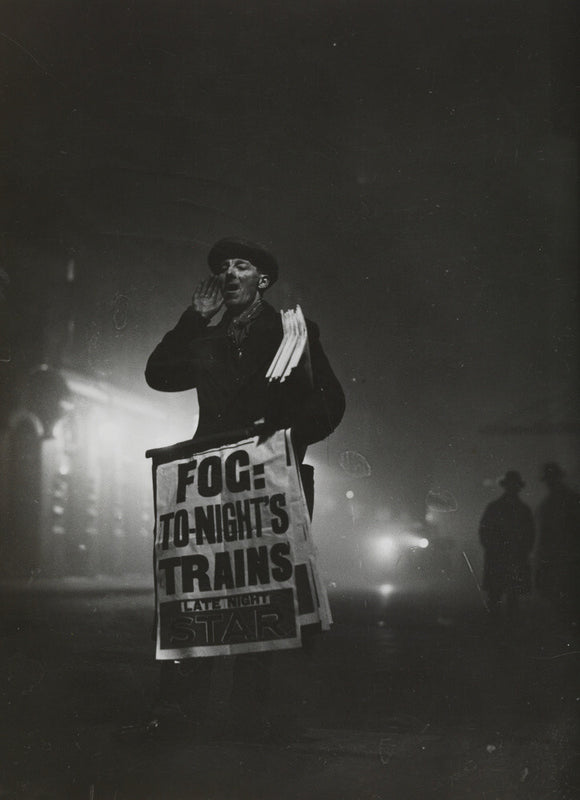 Newspaper seller provided this fog sign in Bouverie Street.