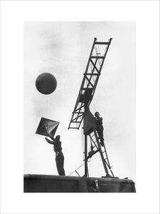 Demonstrating mobile radar equipment, Hyde Park in London, 17 August 1945.