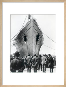 'Lusitania' arriving in New York on her maiden voyage, c 1906.