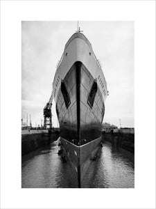 The Queen Mary in dock at Southampton, 29 March 1936.