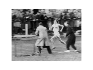 Roger Bannister running the four-minute mile, 6 May 1954.