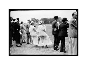 Women with shooting sticks, Richmond Horse Show, 1934.