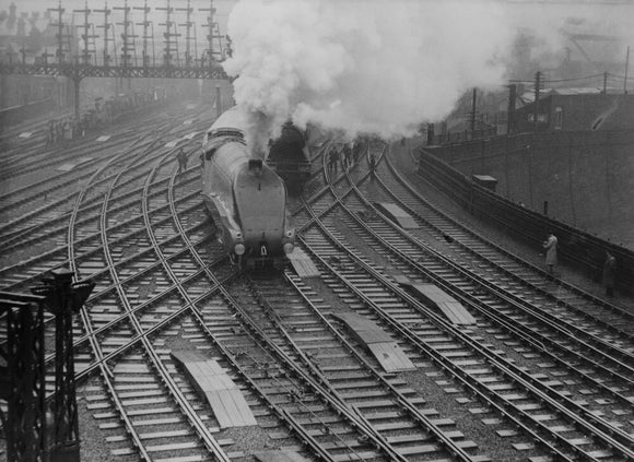 LNER express train 