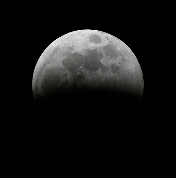 Stage during total lunar eclipse, 3 March 2007.