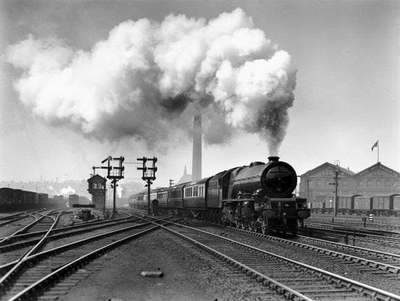 'Princess Helena Victoria' leaving Edge Hill, Liverpool, c 1938.