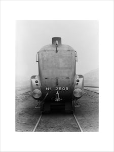 A4 Locomotive No 2509. Front View.